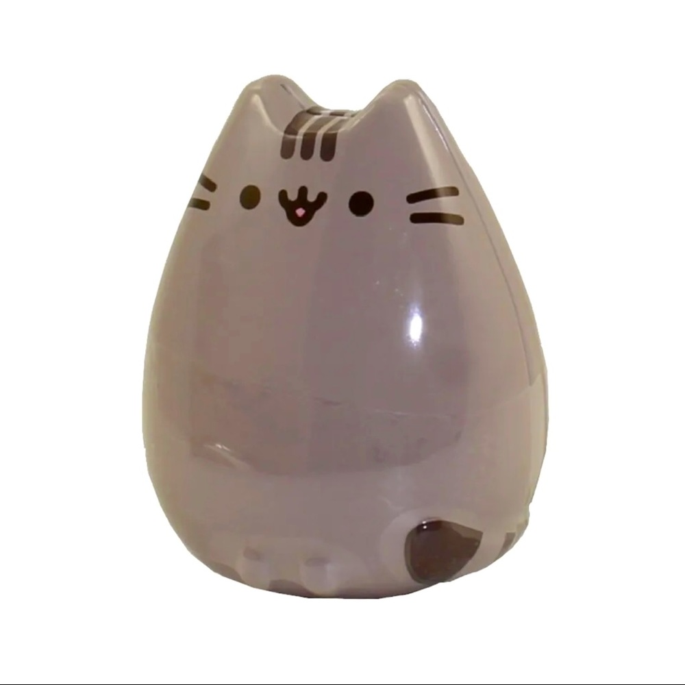 Pusheen Collectable Tin W/Strawberry Candy